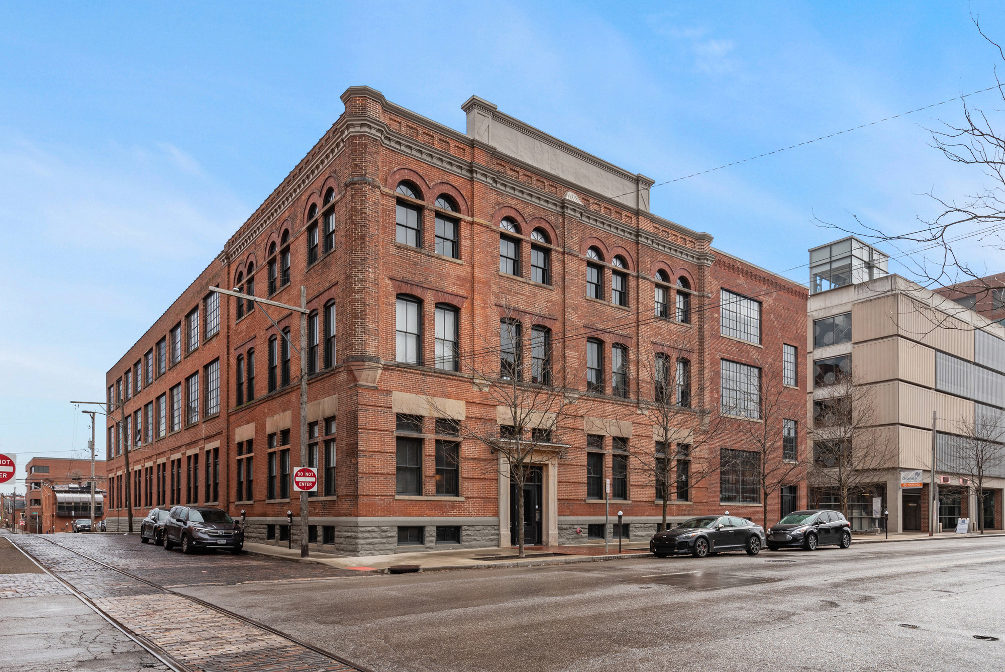 Mixed-use building on a city street